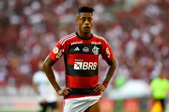 Flamengo não afasta Bruno Henrique, suspeito de manipular resultado